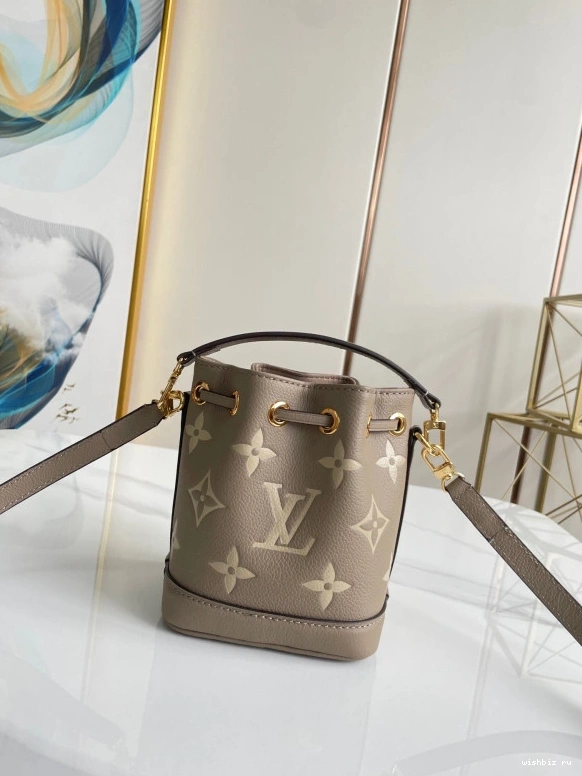 WIS NANO VUITTON LOUIS NOÉ 0822
